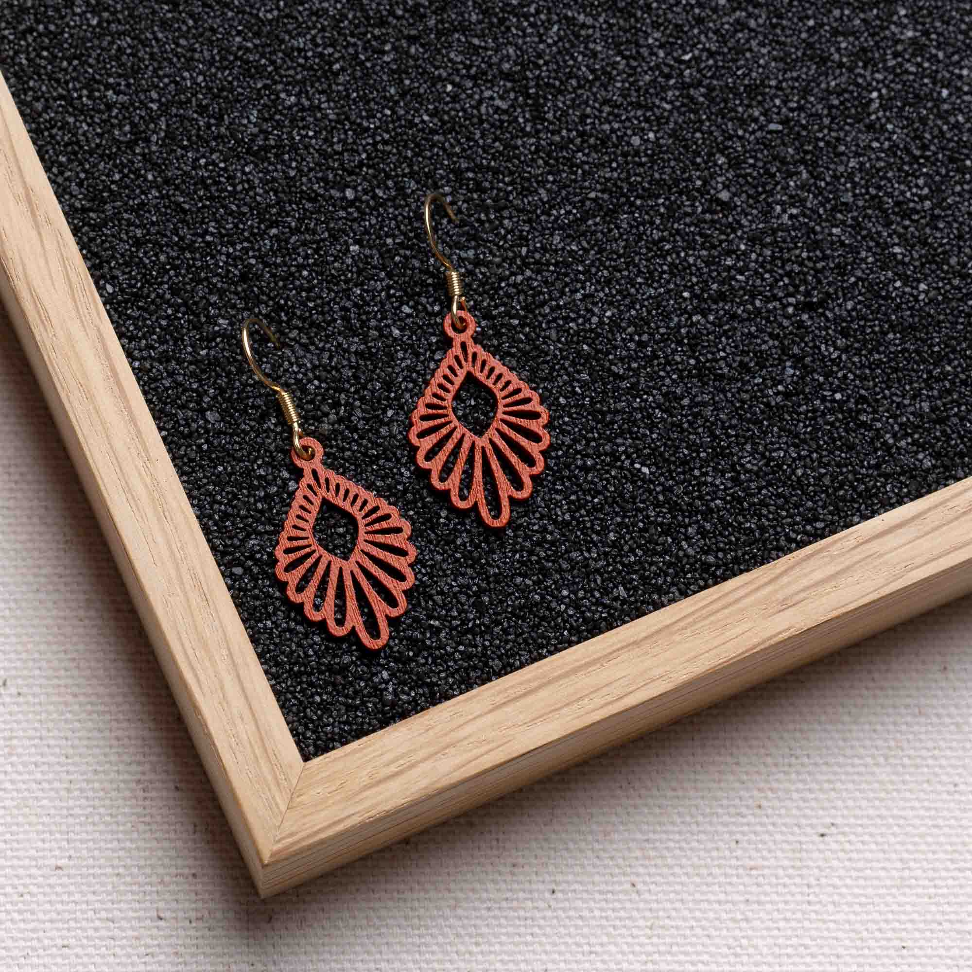 feinformart Holzschmuck   