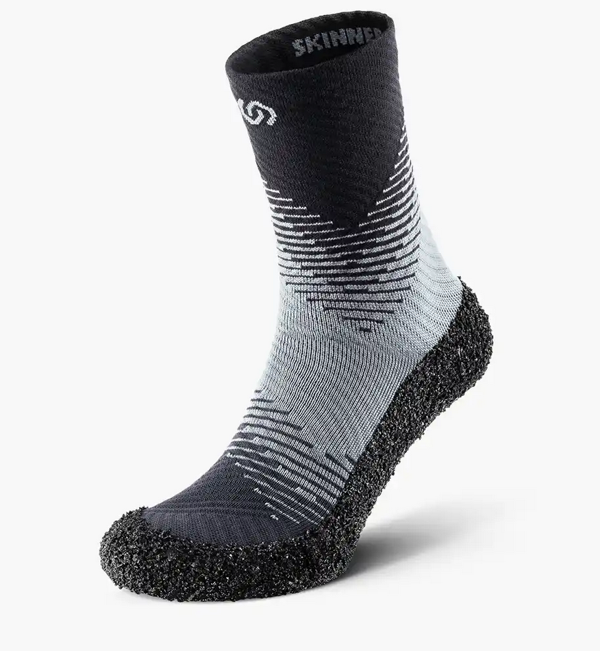 SKINNERS Sockenschuhe Compression stone