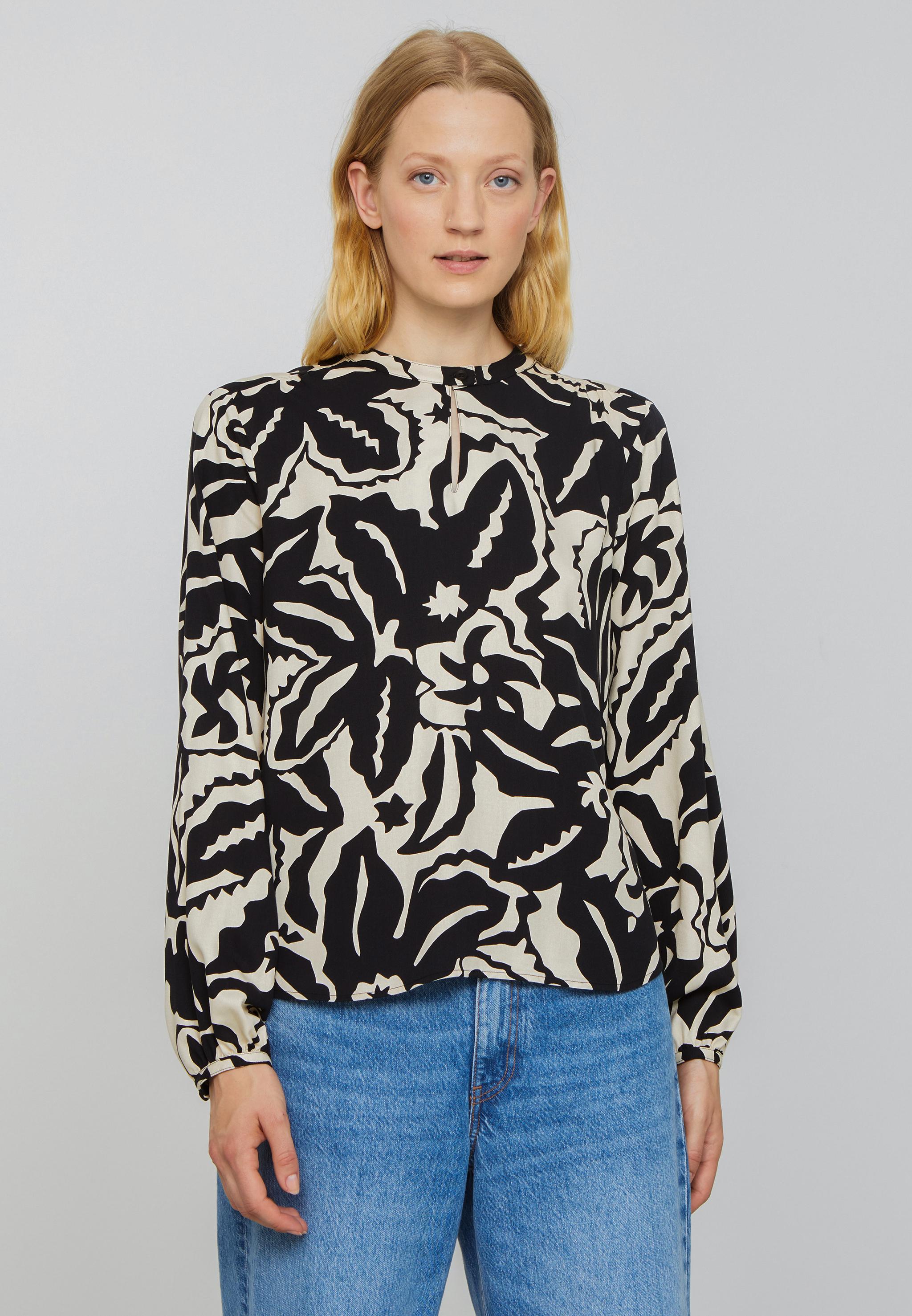 CARAMBOLA BOTANICAL, Bluse aus Ecovero™ LENZING™,  XS - XL 