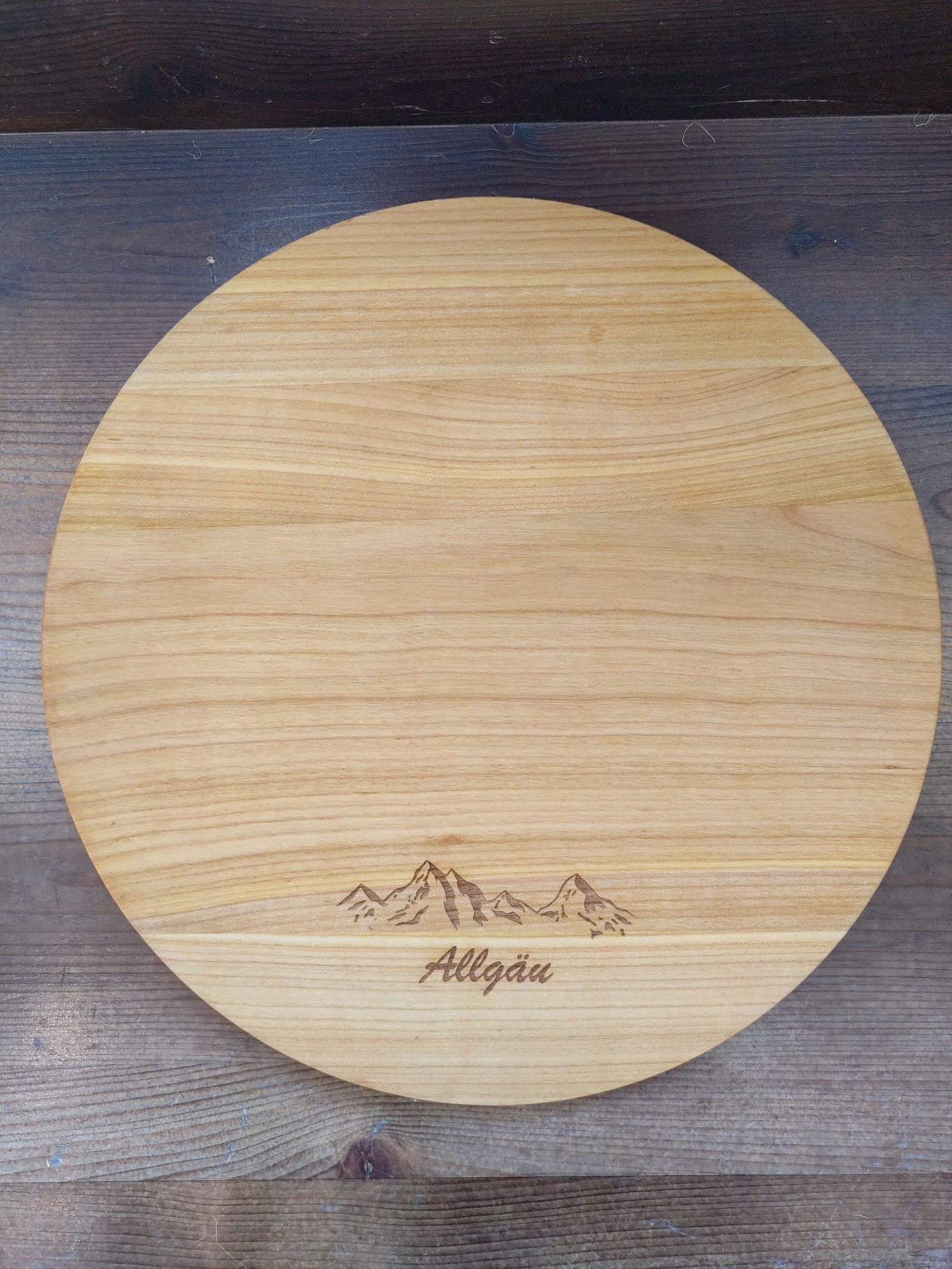 Holz Pizzabrett rund mit Gravur